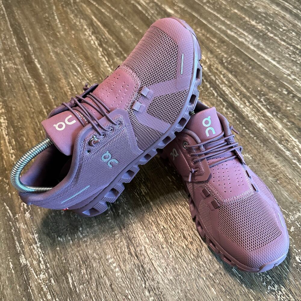 NWOB On Running Cloud 5 Sneakers Fig Quartz Women’s Size 7.5